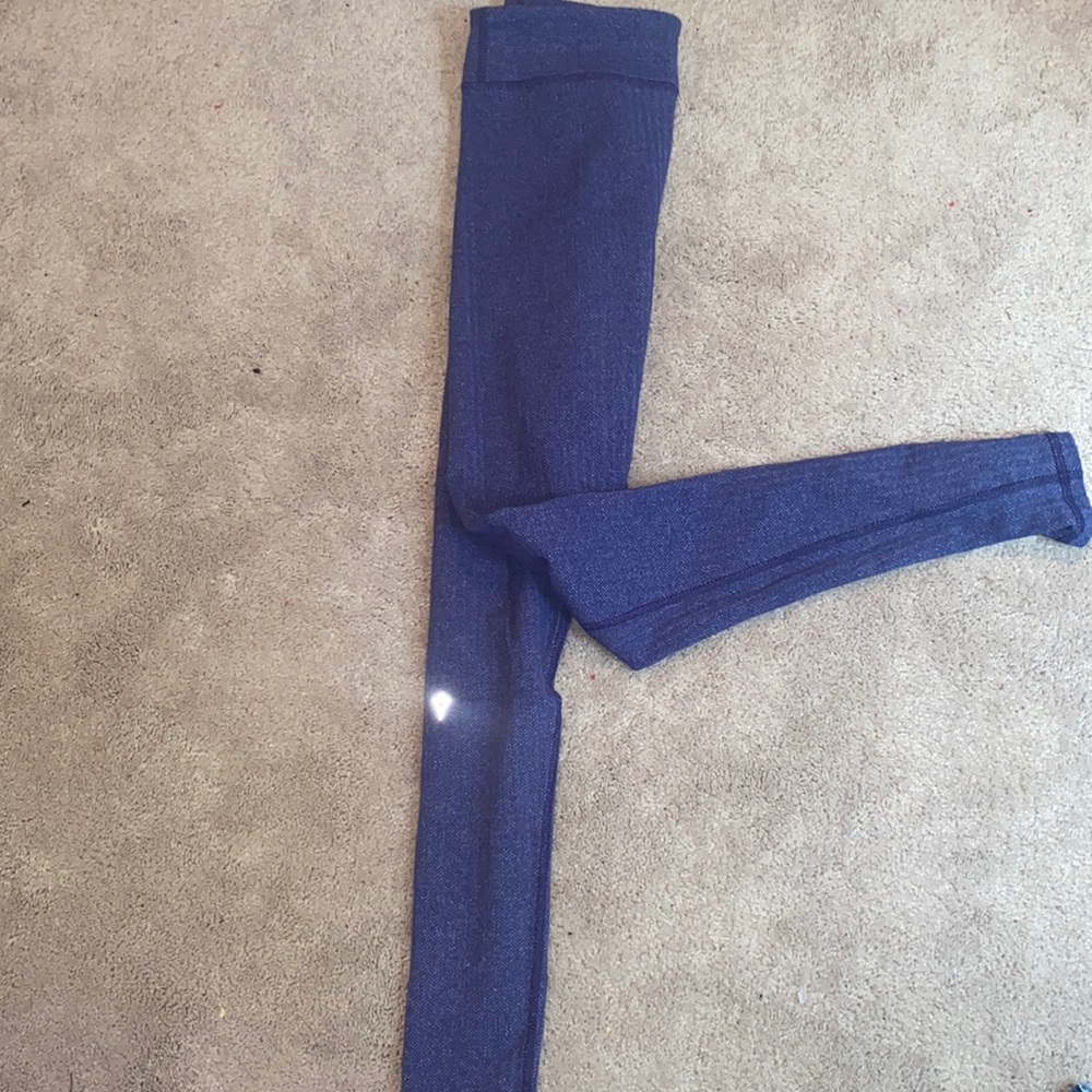 Ivivva leggings